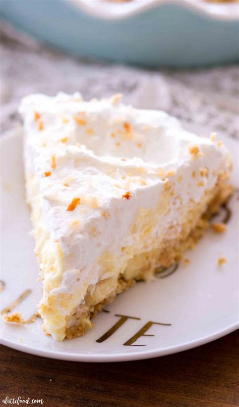 easy banana coconut cream pie a latte food