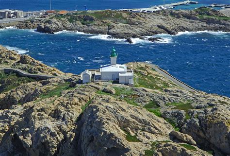 pietra light lighthouse  ile rousse france lighthouse reviews