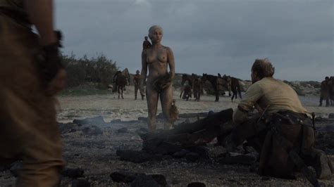 Emilia Clarke Nude Game Of Thrones 2011 S01 Hd 1080p Thefappening