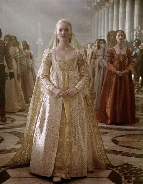 The 50 Most Iconic Tv And Movie Wedding Dresses Of All Time In 2020