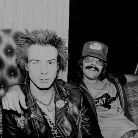 128 best sid vicious images on pinterest pistols punk rock and sid and nancy