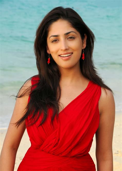 High Quality Bollywood Celebrity Pictures Yami Gautam