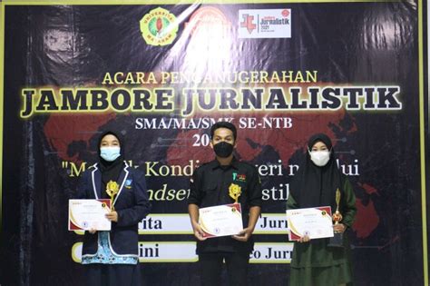 Tim Sman 1 Pringgarata Raih Juara Pada Jambore Jurnalistik 2021