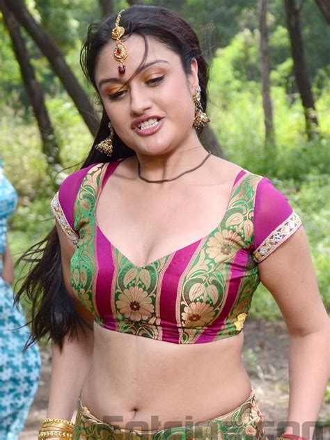 sonia agarwal latest hot photos latest tamil actress telugu actress movies actor images