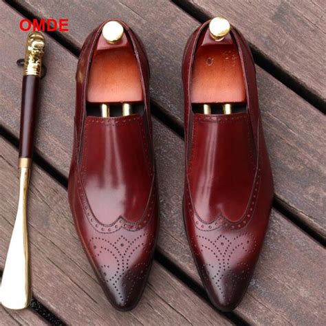 Omde British Carved Pointed Toe Business Formal Shoes Men Fashion