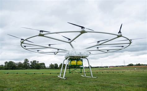 volocopter  john deere criam drone agricola autonomo  pulverizacao de plantacoes