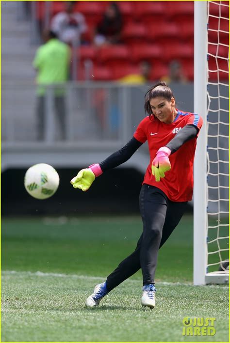 Photo Hope Solo Calls Swedish Team Cowards After Olympics Loss 03