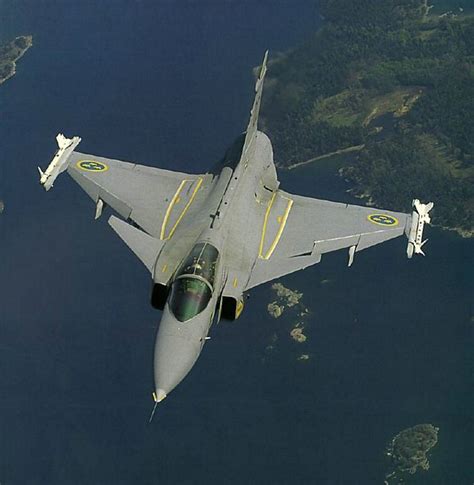 saab jas  gripen sweden fighter jet military aircraft pictures