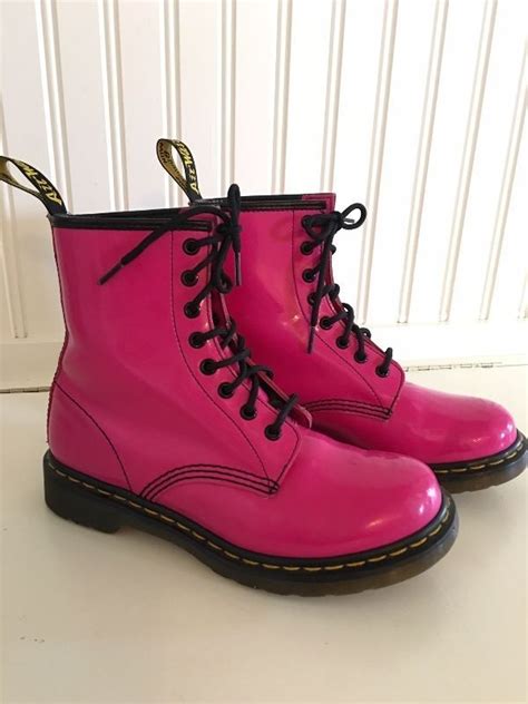 dr  martens womens hot pink patent leather  boots   uk  lace  combat boots