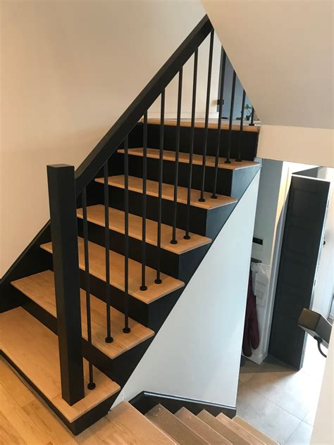 escalier noir planchers exo concept