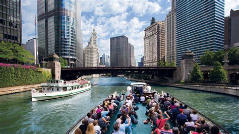 chicago architecture center river cruise  review conde nast traveler