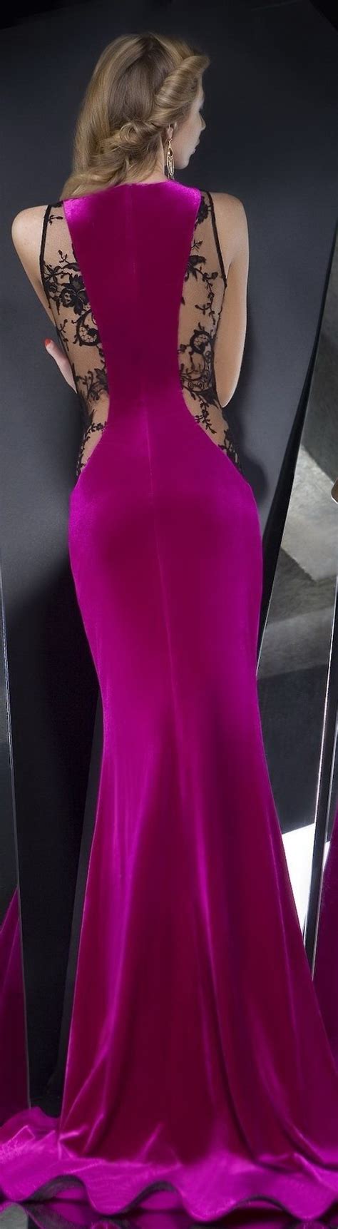 prom dresses for hourglass shaped body 2021