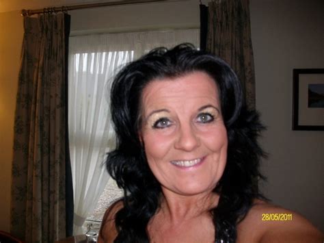 paulaw639 55 from chester is a local granny looking for