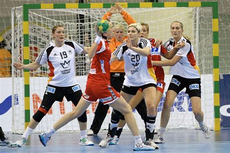 german womens handball success  great challenge  henk groener