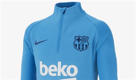 het licht blauwe barcelona trainingspak voor  voetbalshirtscom