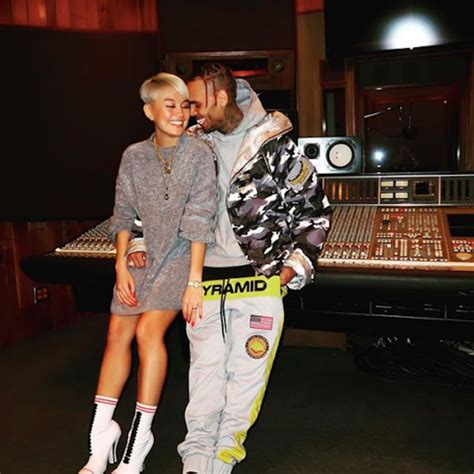 chris brown sparks dating rumors after cozying up to