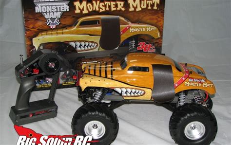 traxxas monster jam monster mutt review big squid rc rc car
