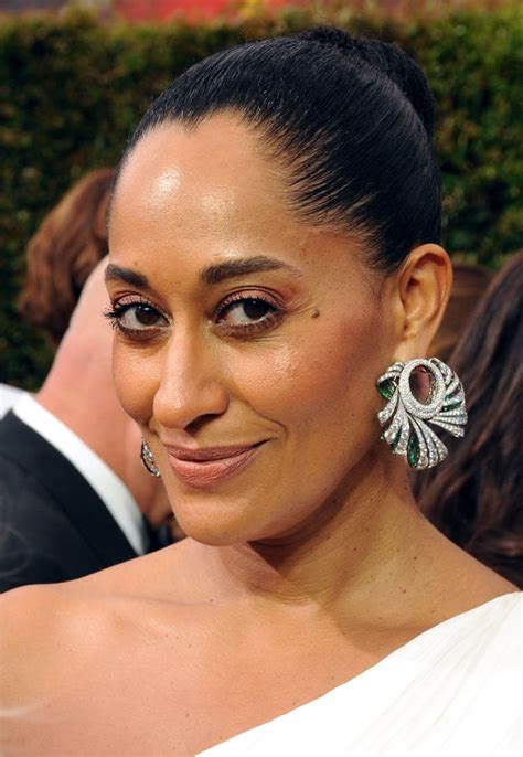 tracee ellis ross had a blast at the 2016 emmy awards
