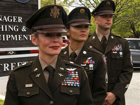 army     classic design  wwii uniforms  daily caller