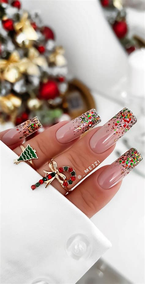 festive christmas nails red green gold festive nails