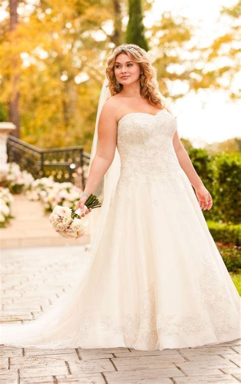 Plus Size Fall Wedding Dresses And Bridal Gowns 2019 Pluslook Eu