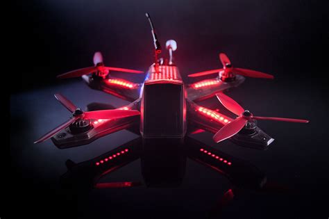 drl racer  il nuovo drone da corsa della drone racing league lega nerd
