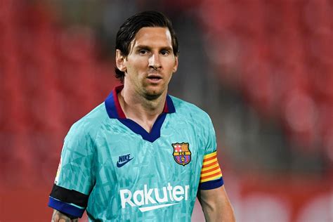lionel messi has a new look but is still the same dominant player