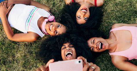 50 clever group chat names for best friend chats that keep your phone