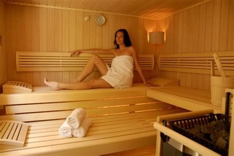 pin by huyền trang nguyễn on hải linh group sauna benefits sauna