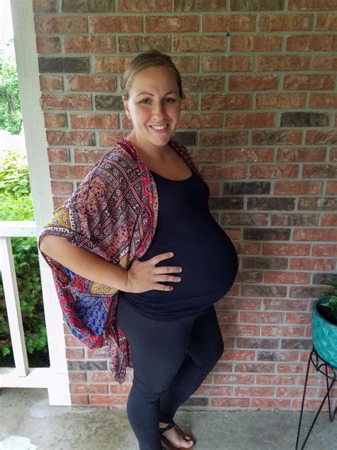 7 month pregnant bumpdate the well planned mama