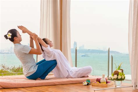 die geschichte der thai yoga massage wellness trifft auf nachhaltigkeit