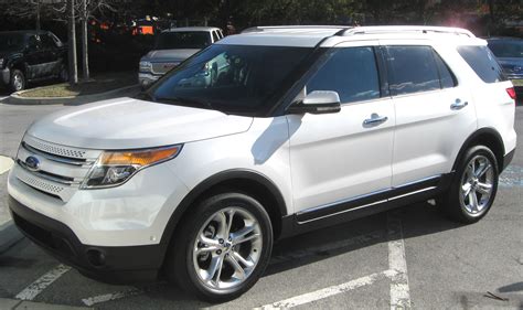 file ford explorer limited    jpg wikimedia commons