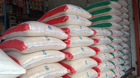 penyebab harga beras lokal  sumbar meroket dinas pangan stok