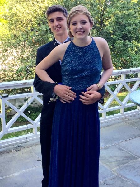 Girls Honor Friend Who Died Of Cancer By Wearing Her Prom Dress
