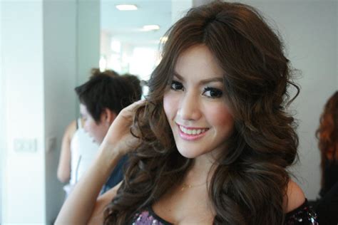 muay pilawan pretty thai model so sexy page milmon sexy