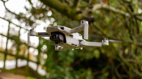beginner drones   top camera fliers techradar