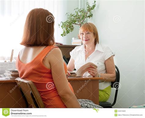 Doctor And Pregnant Woman Stock Image Image Of Clinic 34411843