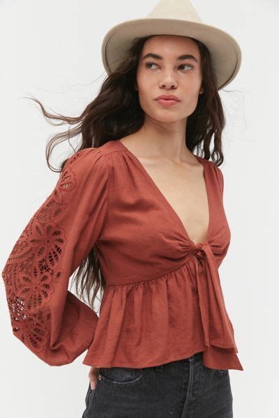 Uo Margo Embroidered Balloon Sleeve Blouse Urban Outfitters In 2020