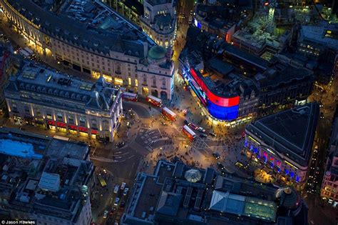 ever wondered what london looks like from 2 400ft spectacular aerial