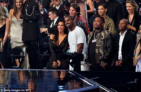 kim kardashian s disappointment at vmas as kanye west misses out to