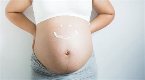 30 weeks pregnant stretch marks