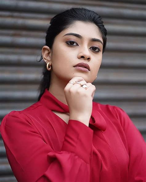 pin by parthu on abhirami in 2022 stylish actresses viral