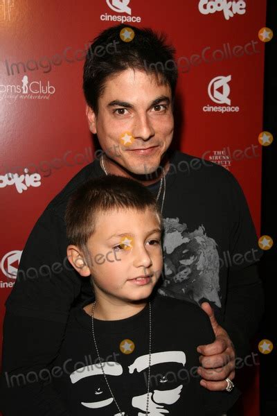 photos and pictures bryan dattilo and son at the hot moms club still thankful still giving
