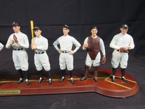 danbury mint   york yankees murderers row team figurine