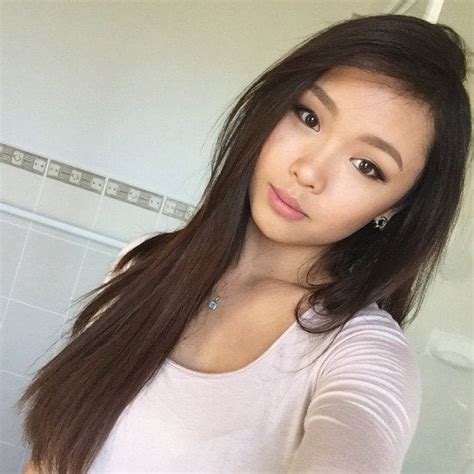 Very Cute Asian Girl Prettygirls
