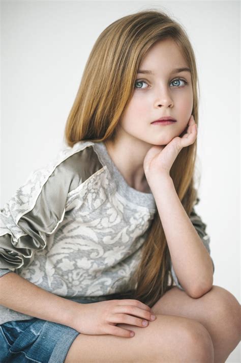 Younger Girls Mini Model – Telegraph