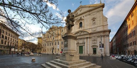 piazza della chiesa nuova roma zonzofox