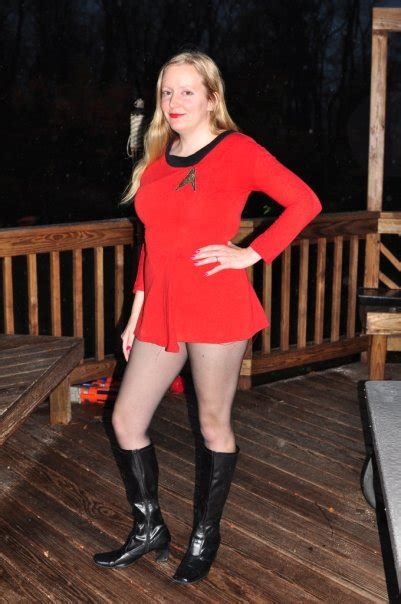 Star Trek Female Uniform By Sai Pyrose On Deviantart