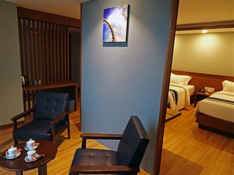 hotel azure  yangon room deals  reviews