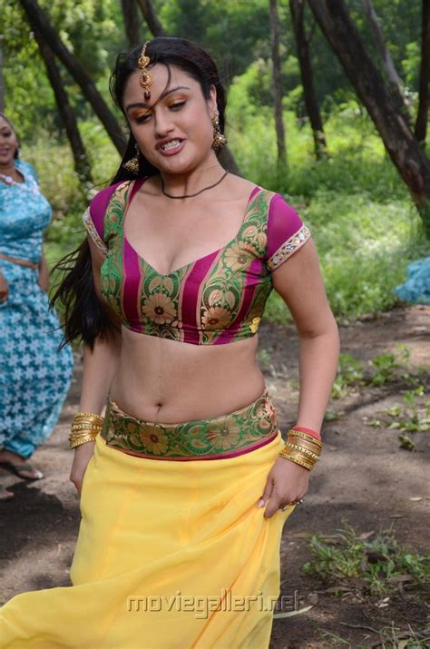 picture 276071 sonia agarwal hot photos in kathanayaki movie new movie posters